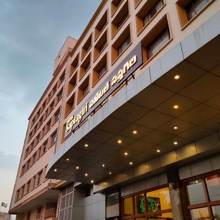 Hotel Saptagiri Χιντεραμπάντ Εξωτερικό φωτογραφία