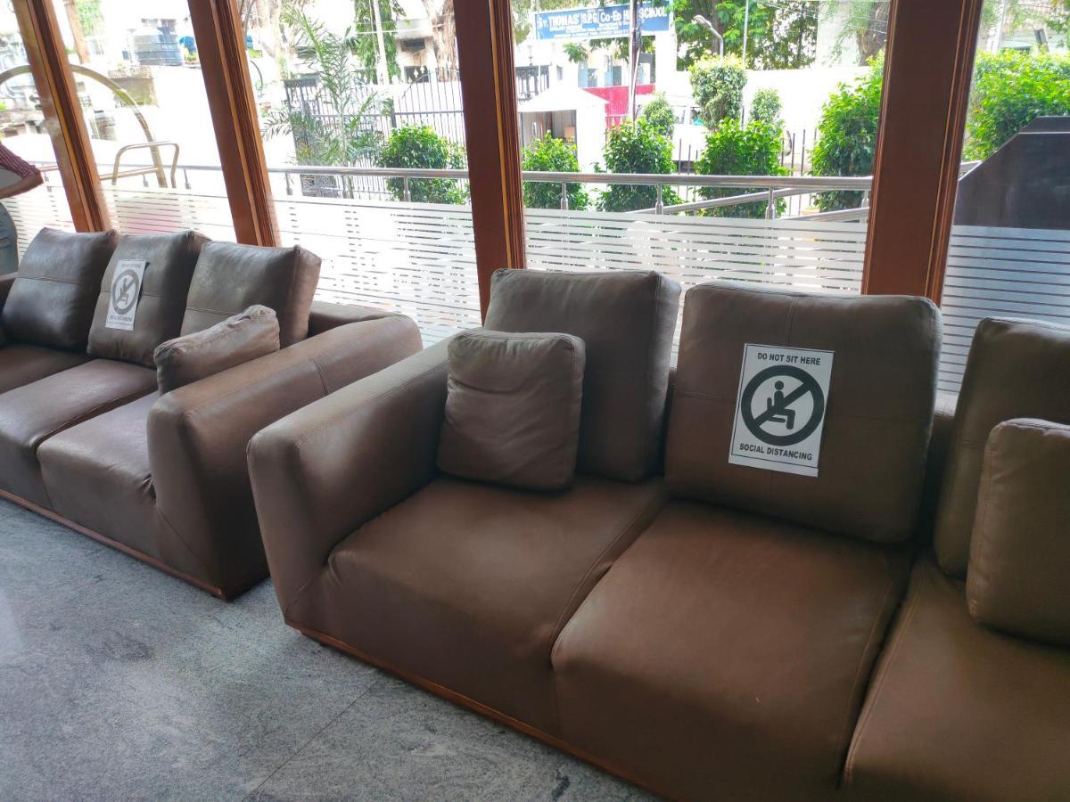 Hotel Saptagiri Χιντεραμπάντ Εξωτερικό φωτογραφία