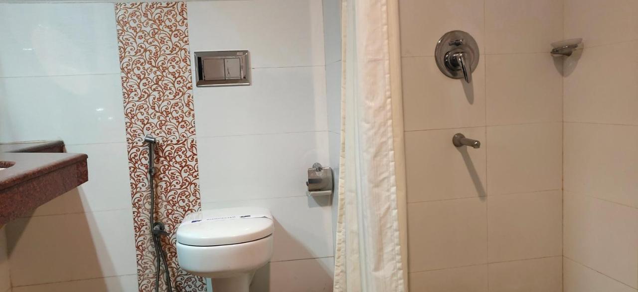 Hotel Saptagiri Χιντεραμπάντ Εξωτερικό φωτογραφία