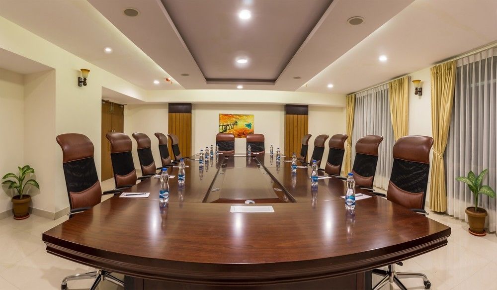 Hotel Saptagiri Χιντεραμπάντ Εξωτερικό φωτογραφία